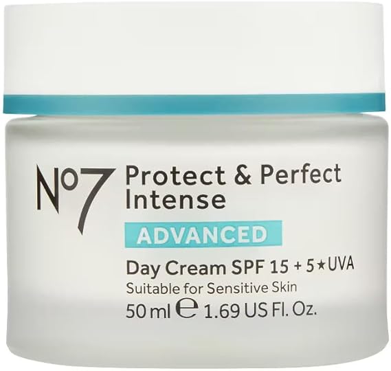 No7 Protect & Perfect Intense ADVANCED Day Cream – SPF 15 – 50 ml